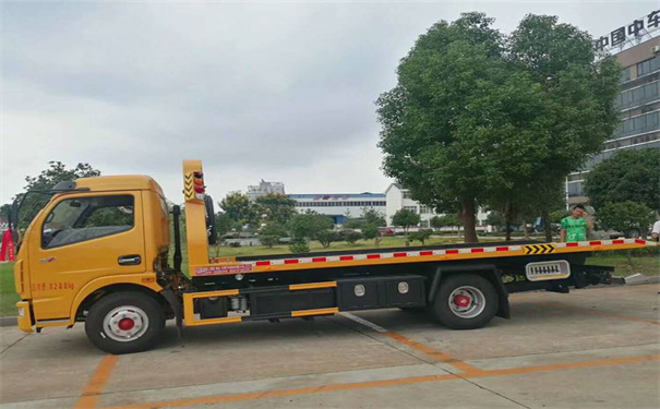 河源定远24小时拖车救援电话号码，定远道路救援公司怎么收费的